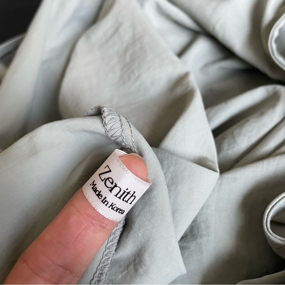 V573 ZENITH Made in Korea Tech Athleisure Dress - Picture 6 of 7